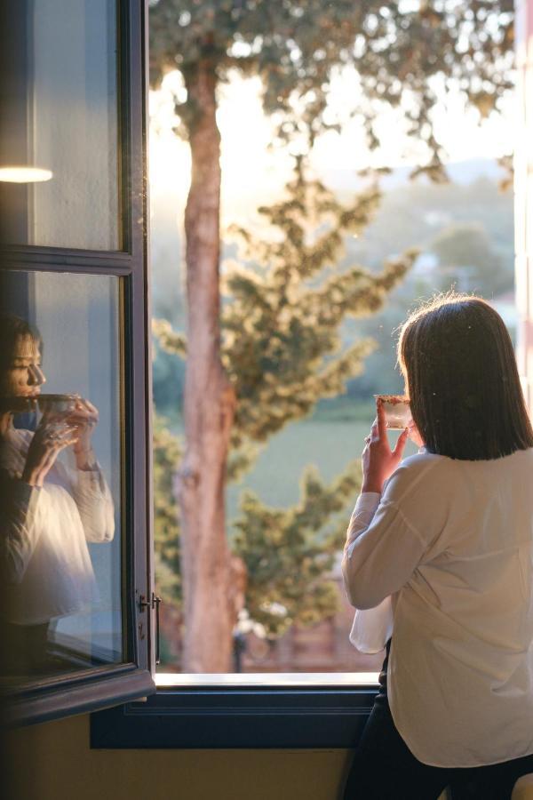 Sourediko 호텔 캄보스 외부 사진